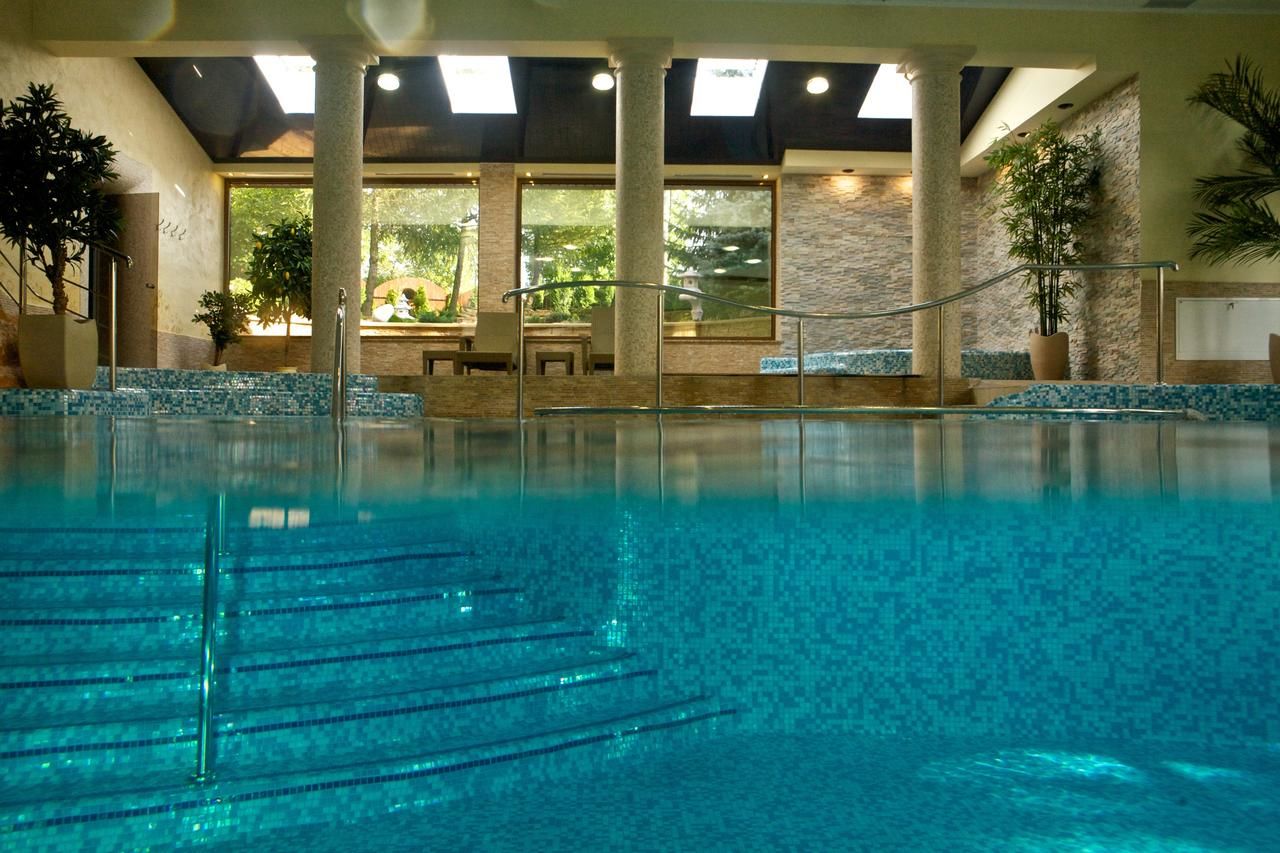 Отель Hotel Antoni Томашув-Любельский